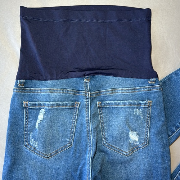 Pinkblush Maternity Jeans - Picture 5 of 8